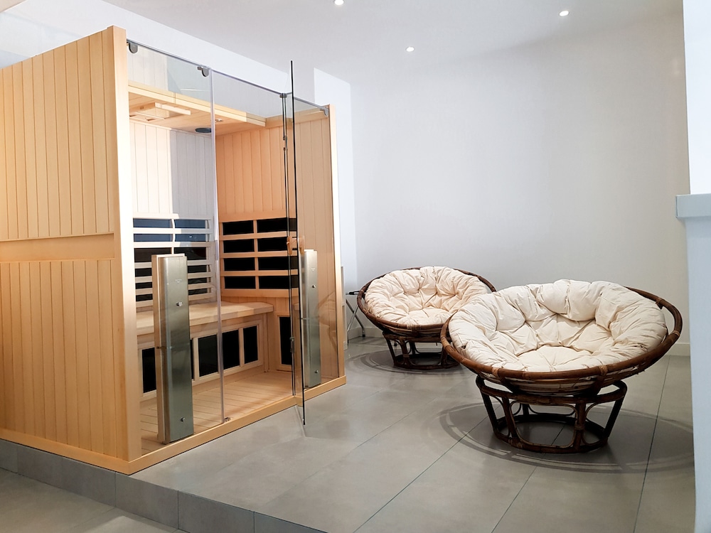 Mosella Suite 43/64