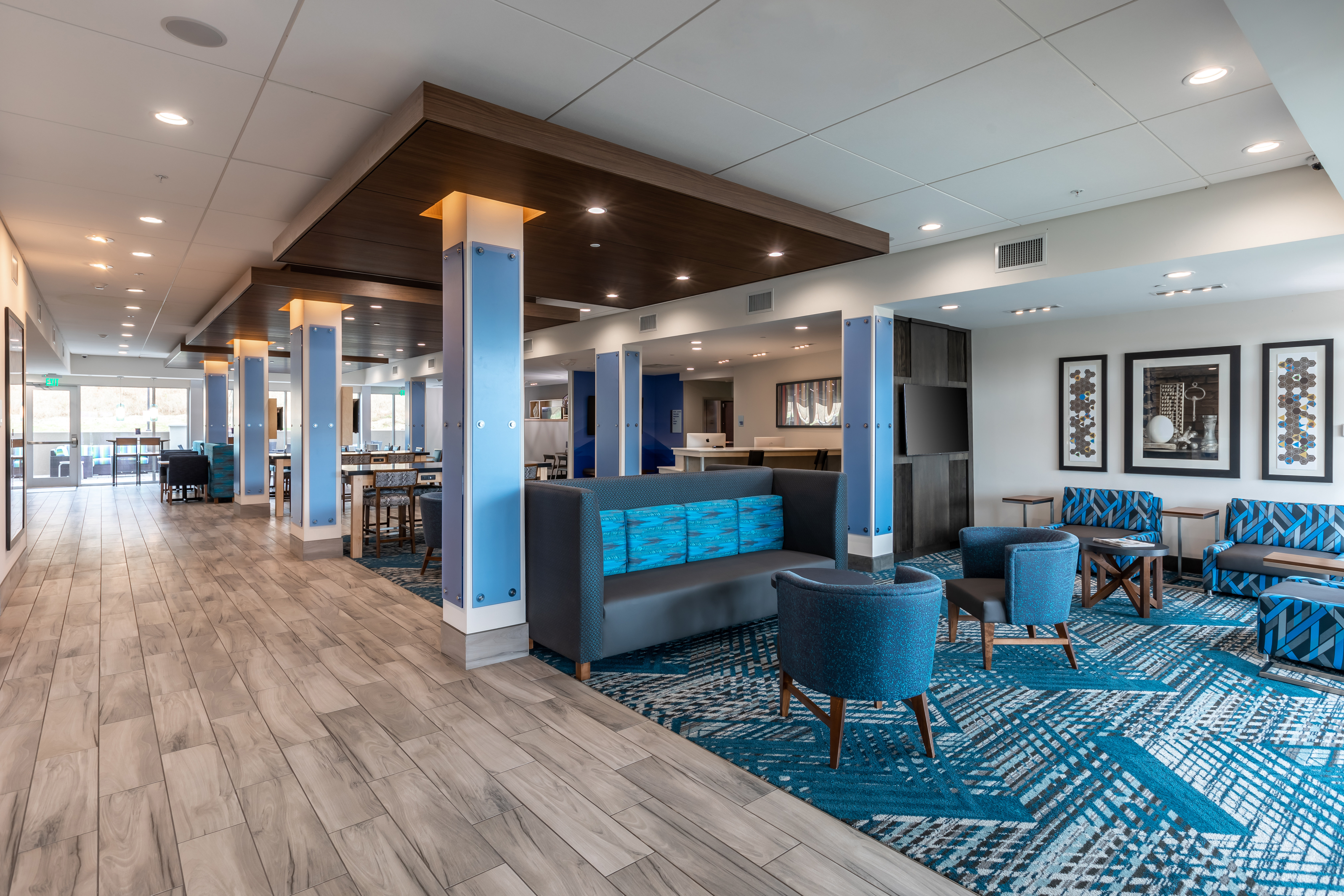 Holiday Inn Express Suites Gainesville Lake Lanier Area 39/59