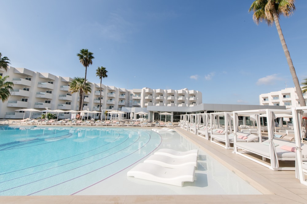 Hotel Garbi Ibiza & Spa 35/39