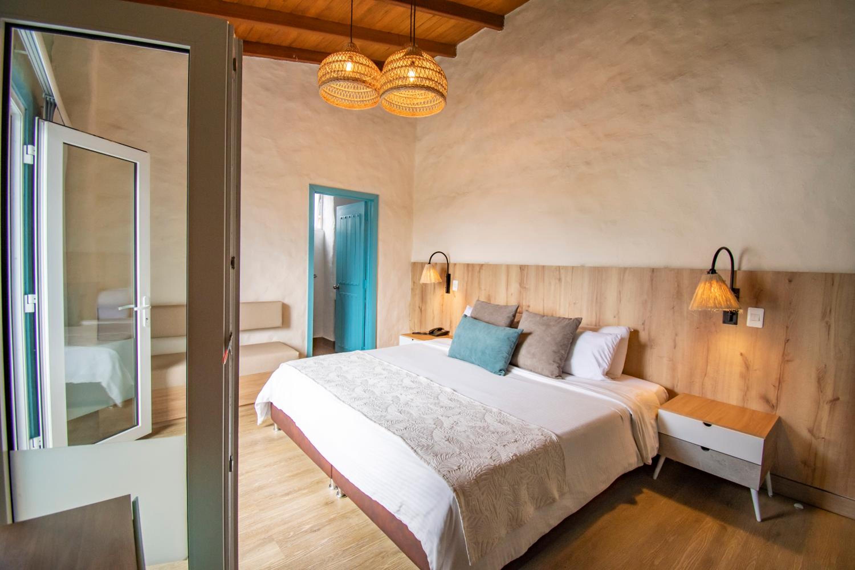 غرفة سوبيريور بسرير مزدوج بشرفة، Hotel Salento Real Eje Cafetero 3/5