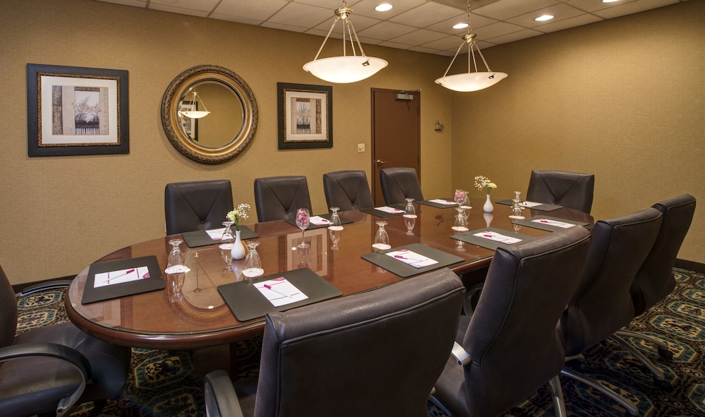 The Rockville Hotel, a Ramada by Wyndham 46/50