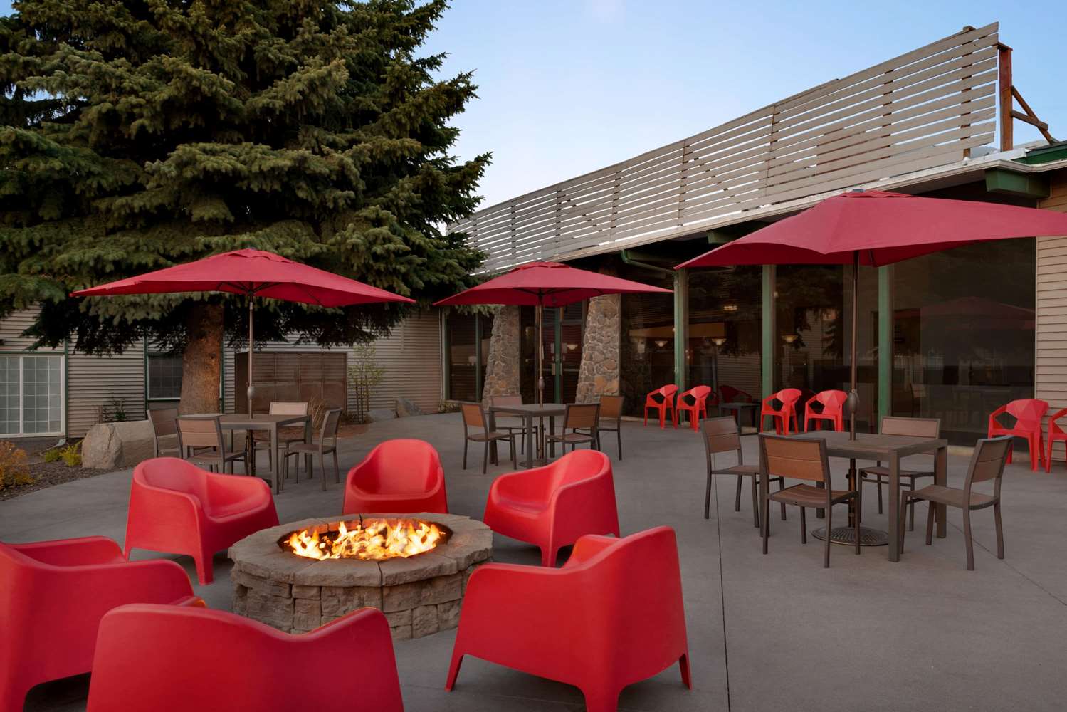 Ramada by Wyndham Spokane Airport 23/34