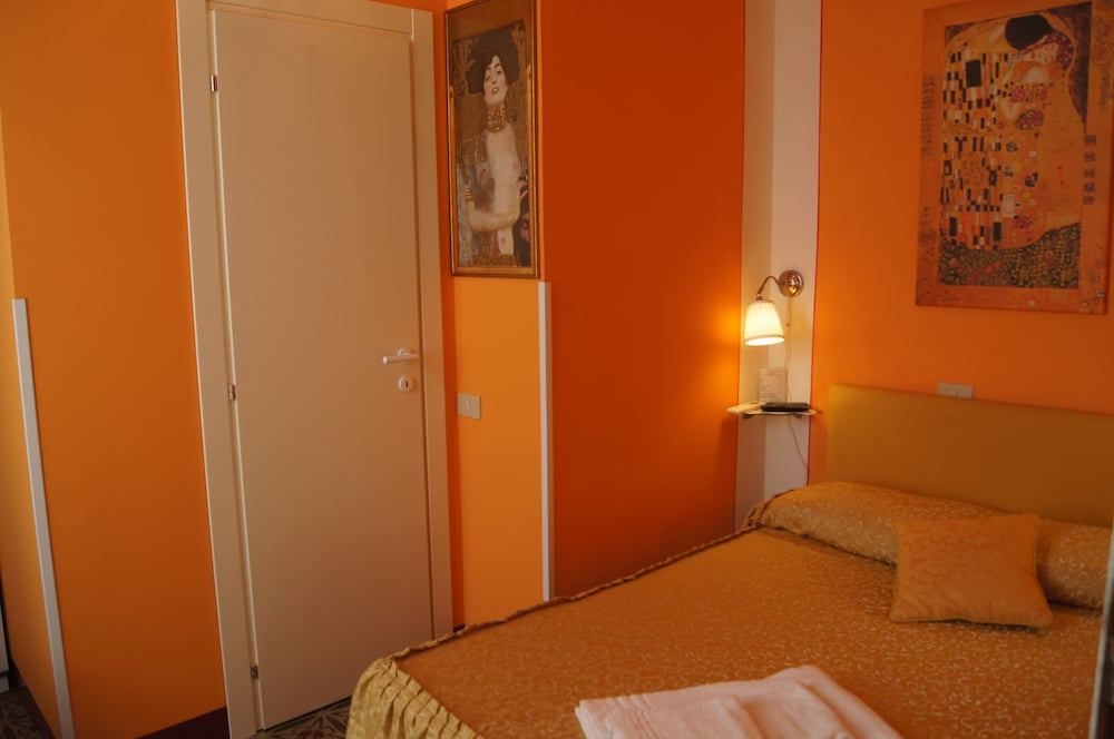 La Mimosa Bed And Breakfast 16/71