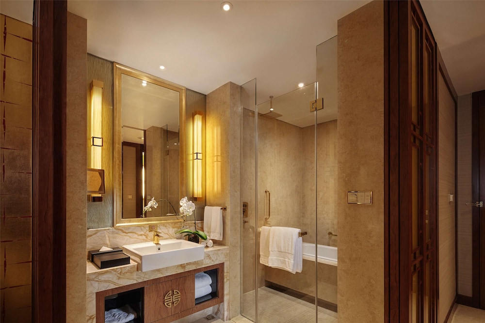 Hilton Tianjin Eco-City 7/56
