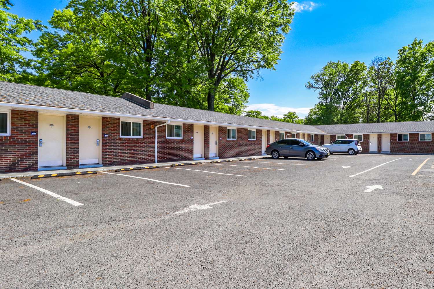 Americas Best Value Inn Avenel Woodbridge 18/24