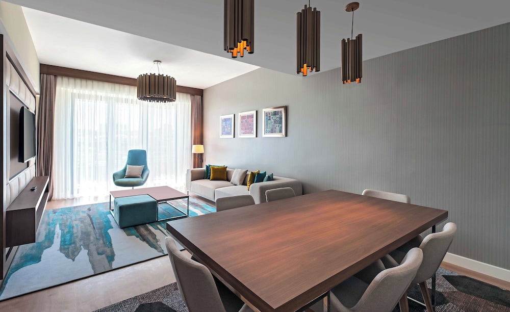 The Superior Living Batisehir 43/55