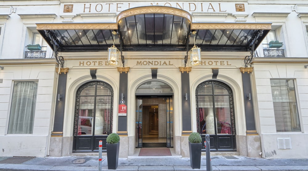 Hotel Mondial 4/100