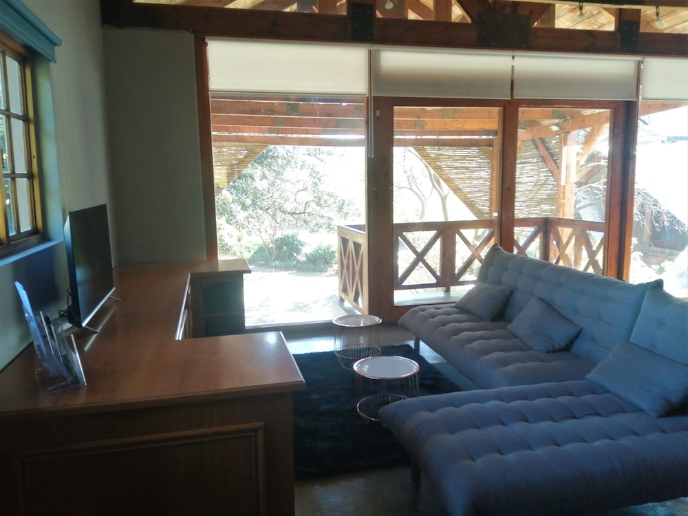 Ikamu's lodge 27/50