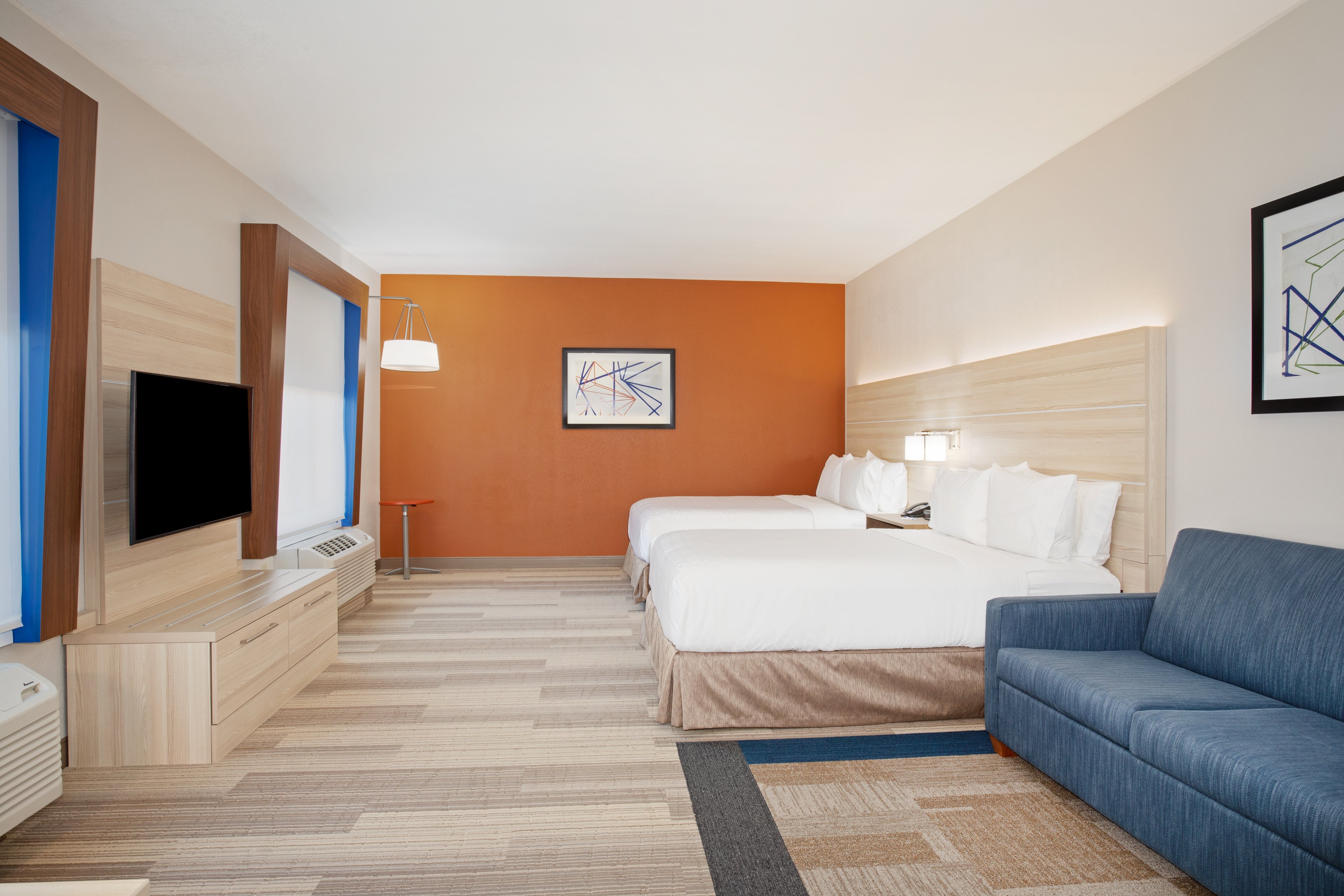 Deluxe, 2 Queen Beds, Accessible