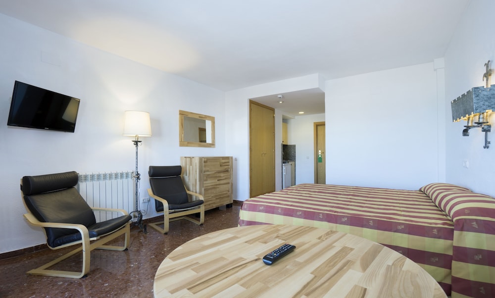 Hotel Apartamentos Bajondillo 25/64