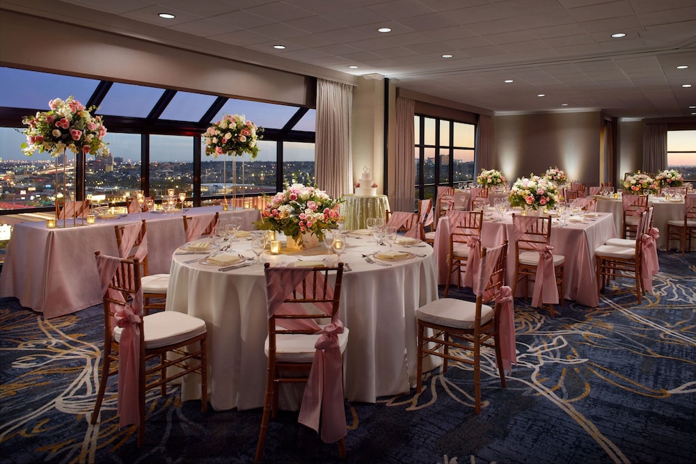 The Westin San Antonio North 18/25