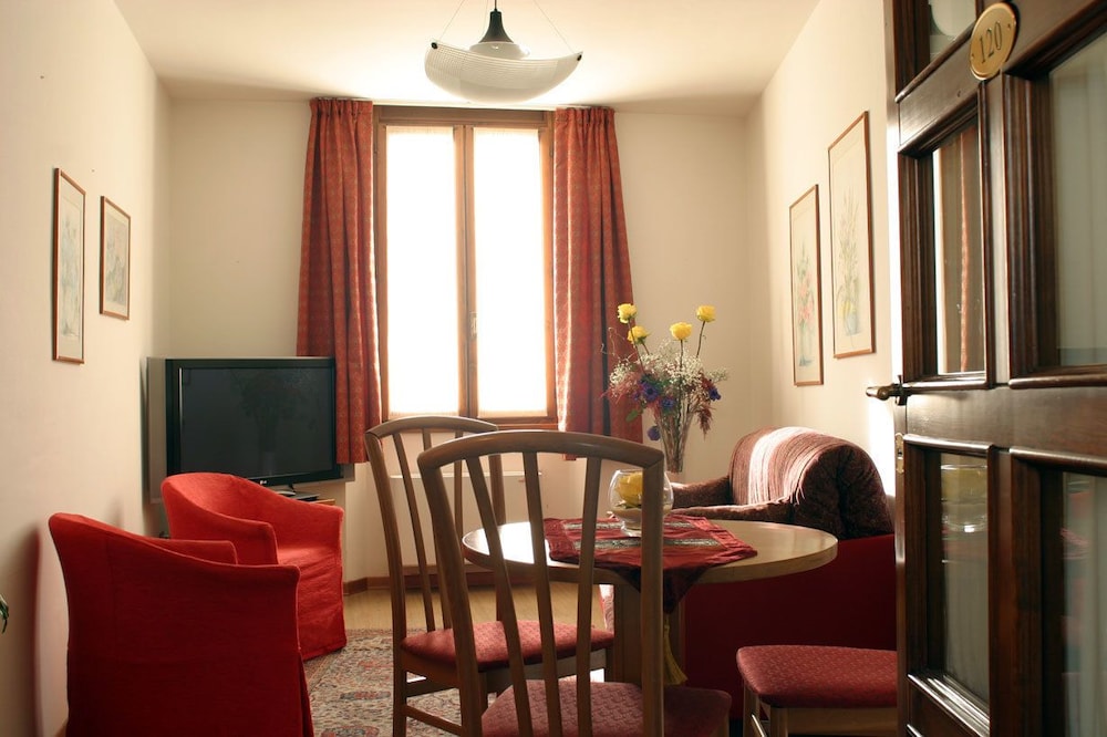 Hotel Patriarca 45/68