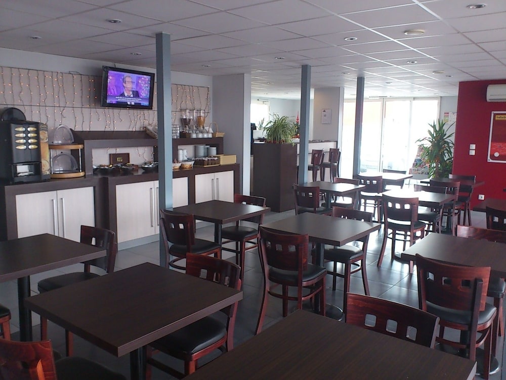 Hotel Balladins Roissy Cdg Saint Mard 26/37