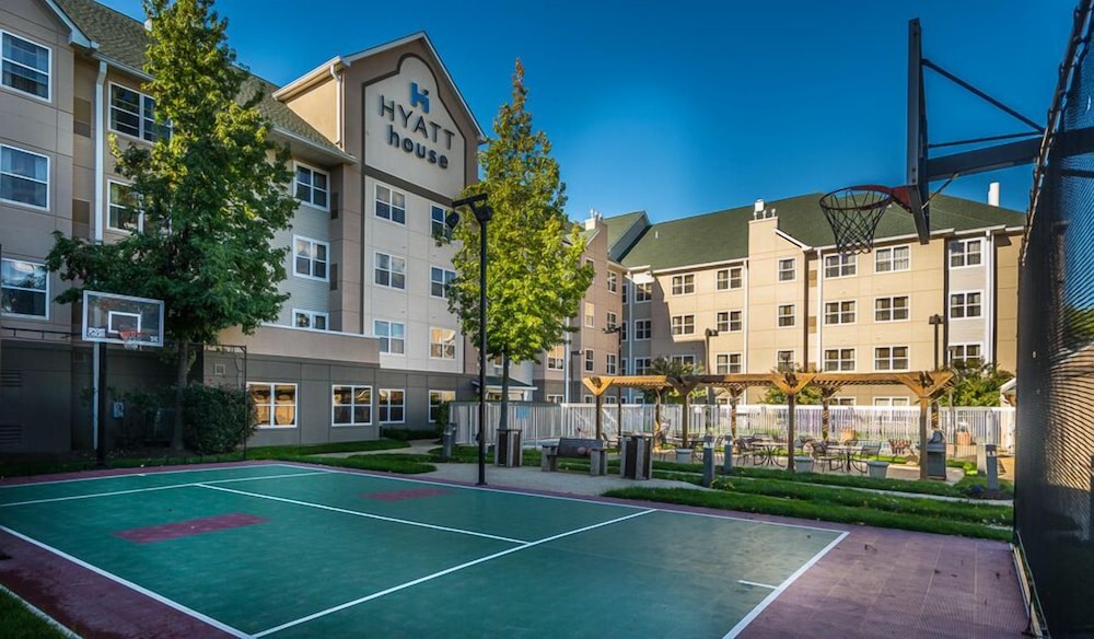 Hyatt House Herndon/Reston 18/50