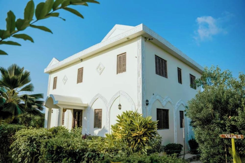 Villa Serenity 3/57