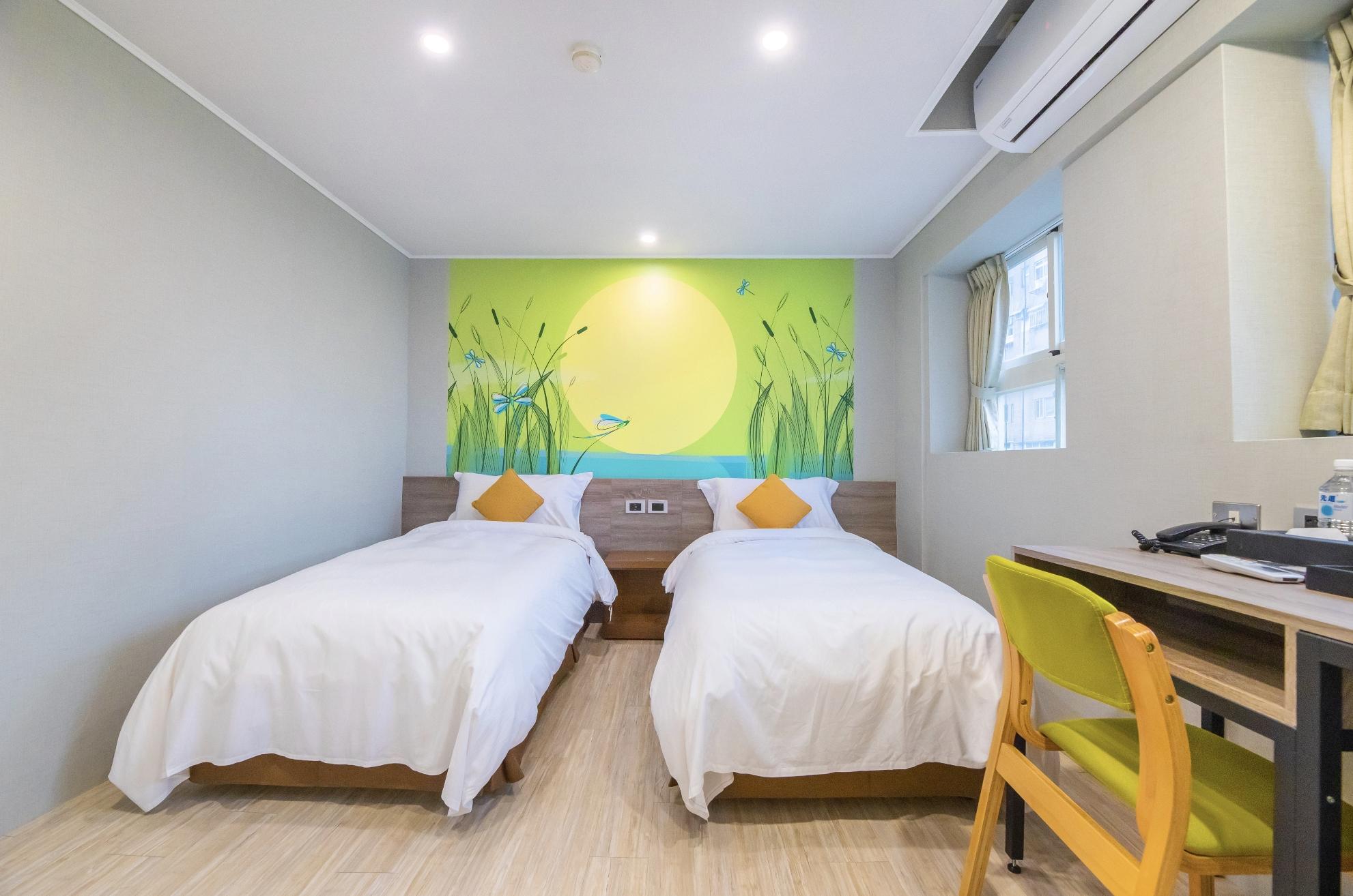 Superior, Suite, Twin Beds