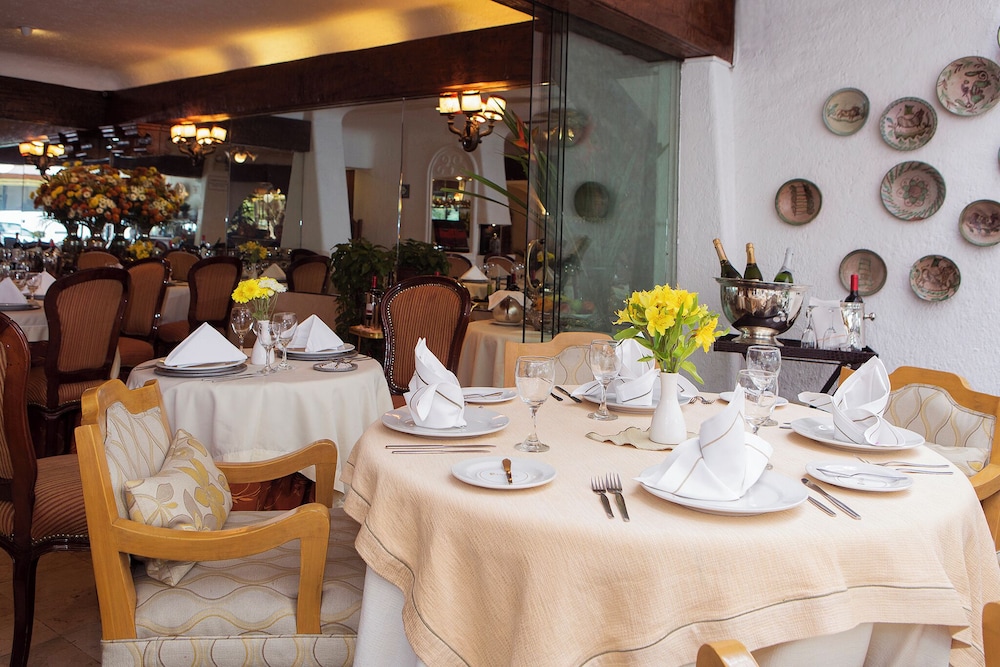 ANTARA HOTEL 70/79