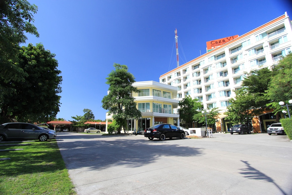 Caza V1 Serviced Apartment 67/69