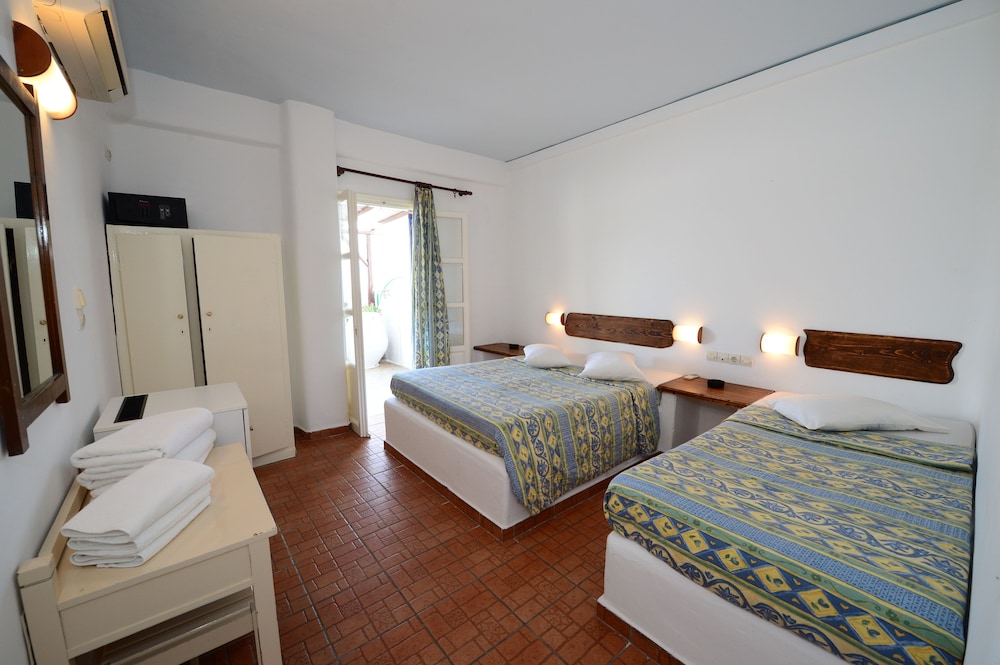 Paradise Beach Resort - Adults Only 21/69