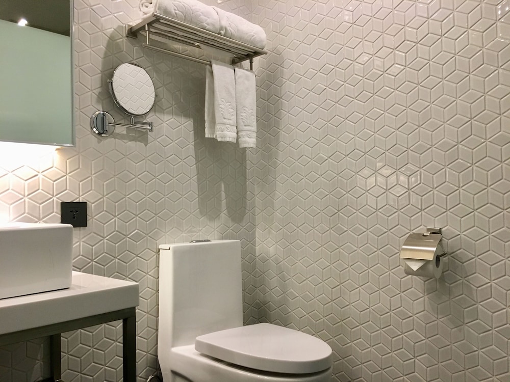 City Suites Taipei Nandong 68/73