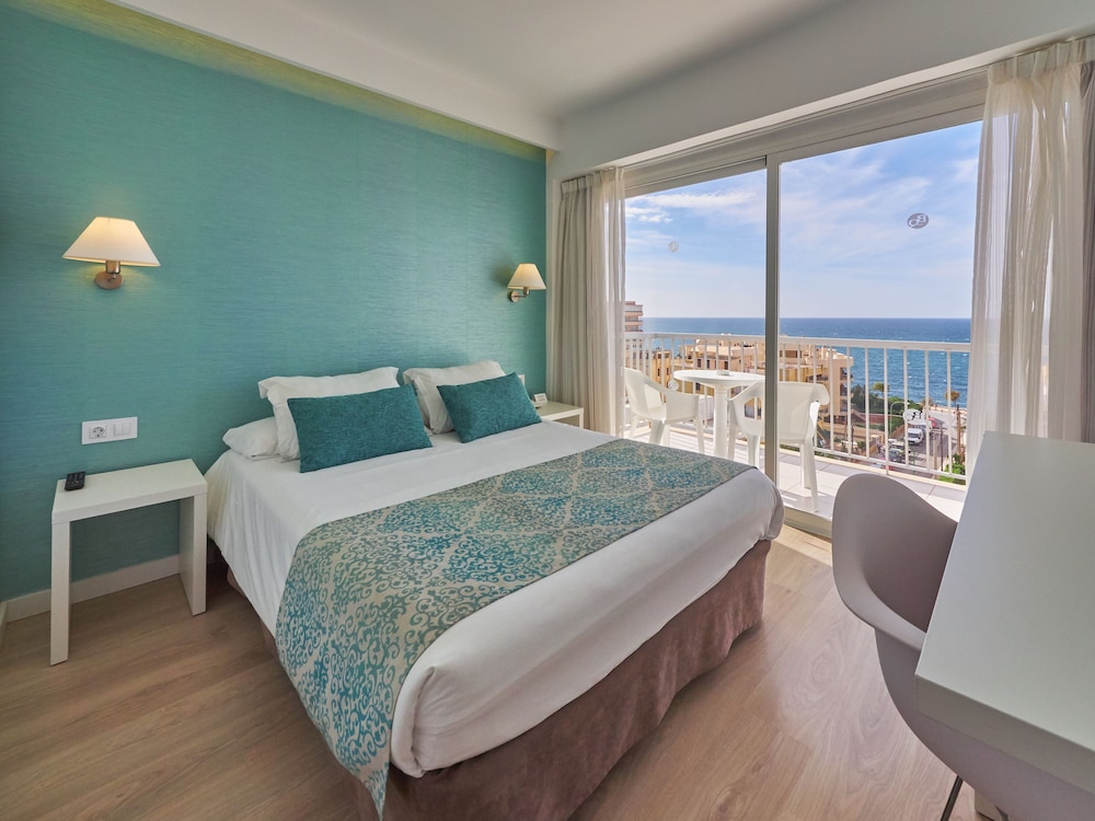 ROOM, DOUBLE BED, SEA VIEW, BALCONY