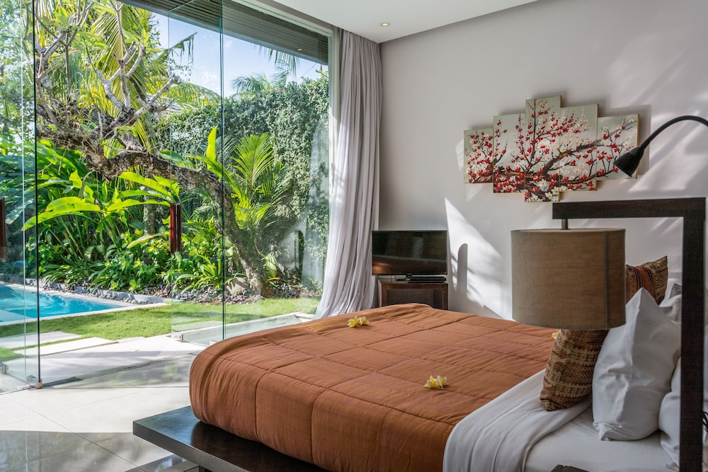 KEMBALI VILLAS 10/50