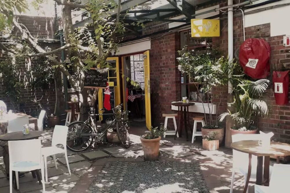 Chic Loft In The Heart Of Cape Town 21/29