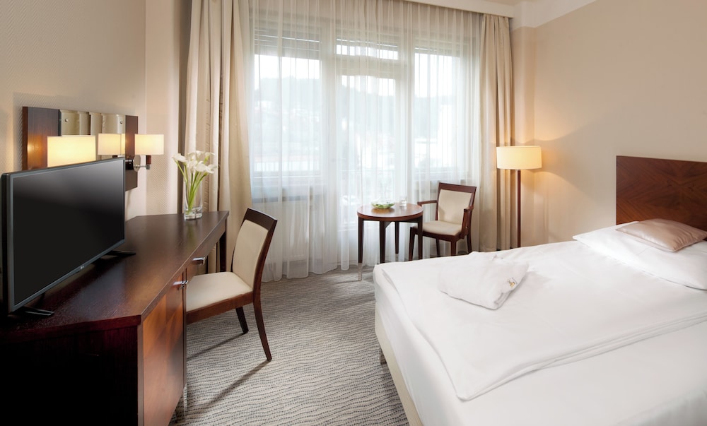 Alexandria Spa & Wellness Hotel 9/25