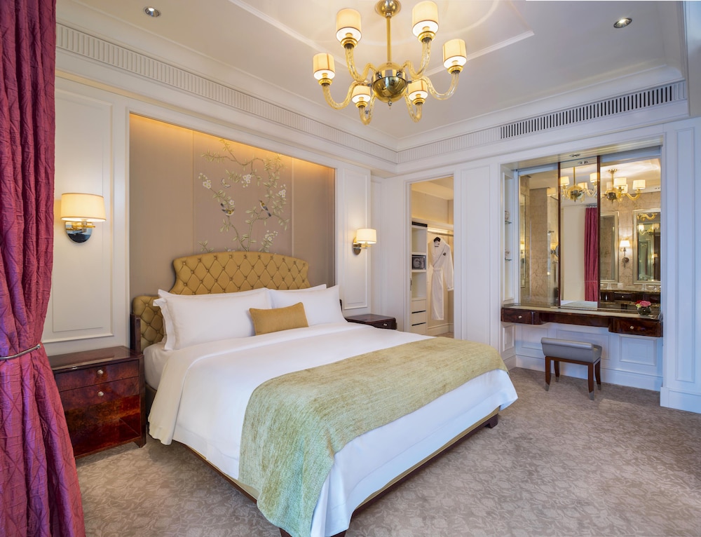 The St Regis Singapore 11/48