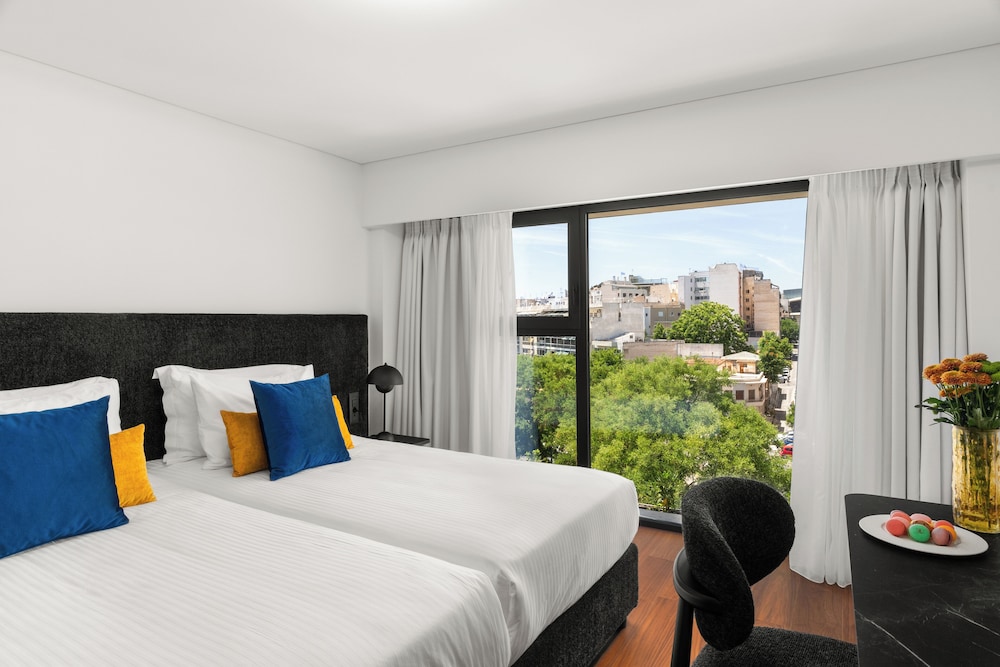 Executive, King Bed, Acropolis View