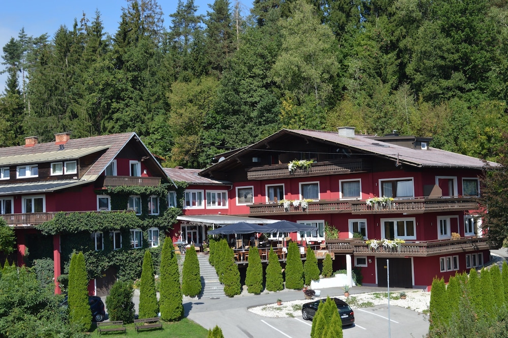 Landidyll-Hotel Nudelbacher 4/71