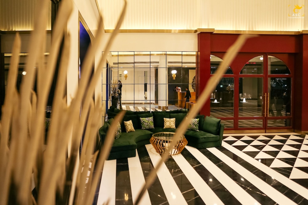 Clarks Inn Suites Raipur 43/50