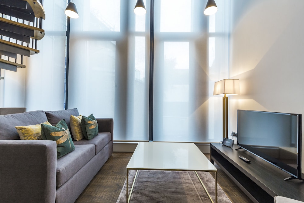 Soho Lofts by Aeria Apartments 29/40