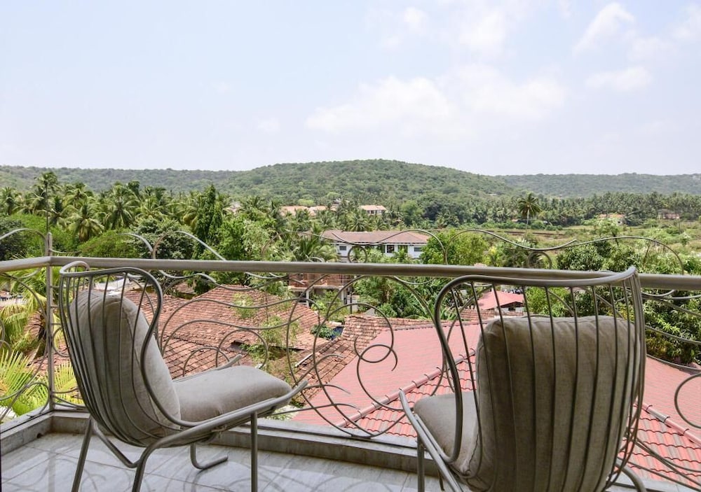 Park Regis Goa 64/69