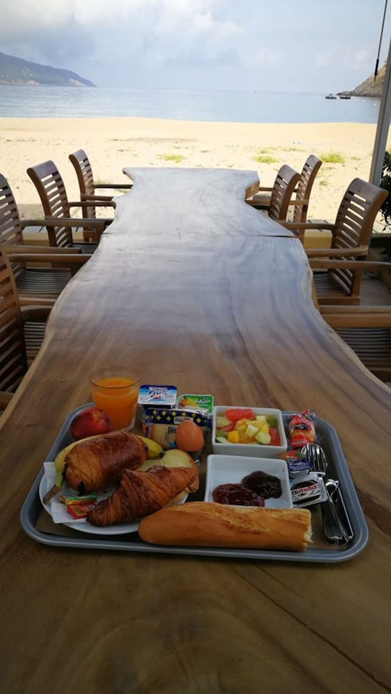 Marina Di Lava Hotel 31/60
