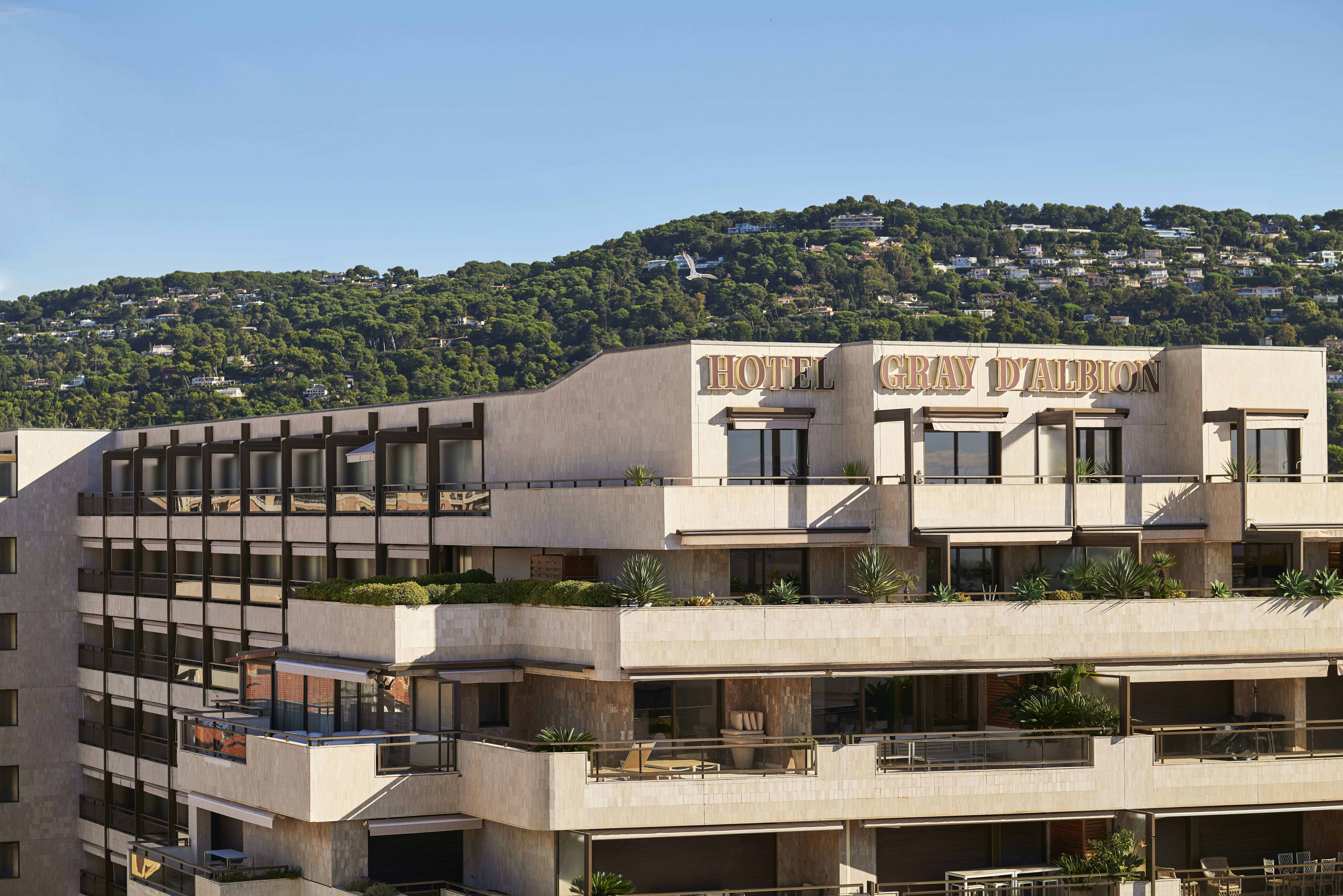 Hotel Barriere Le Gray D Albion Cannes 6/75