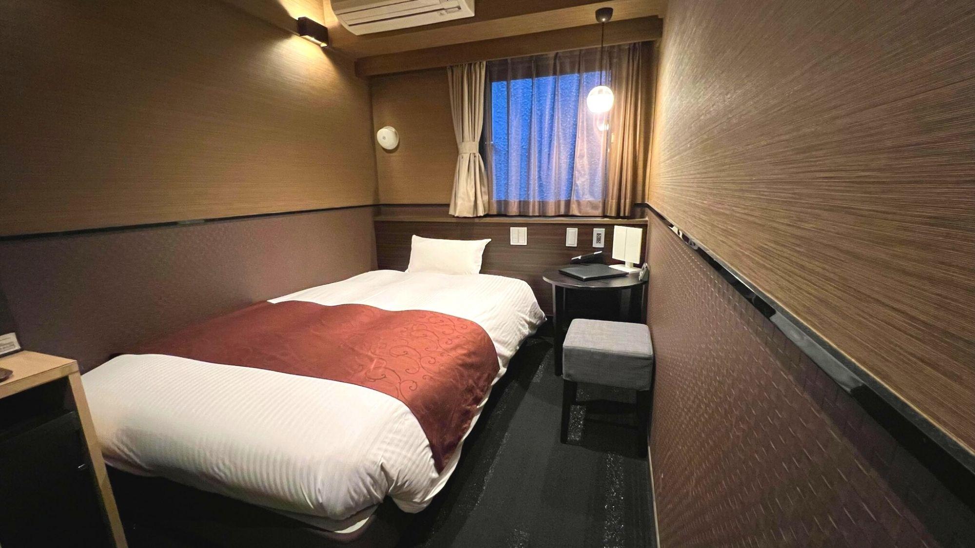 Room, Single, Unit Bath