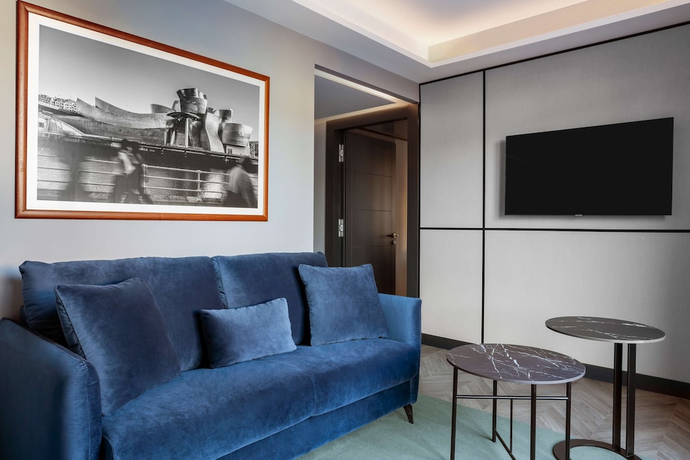 Radisson Collection Bilbao 56/74