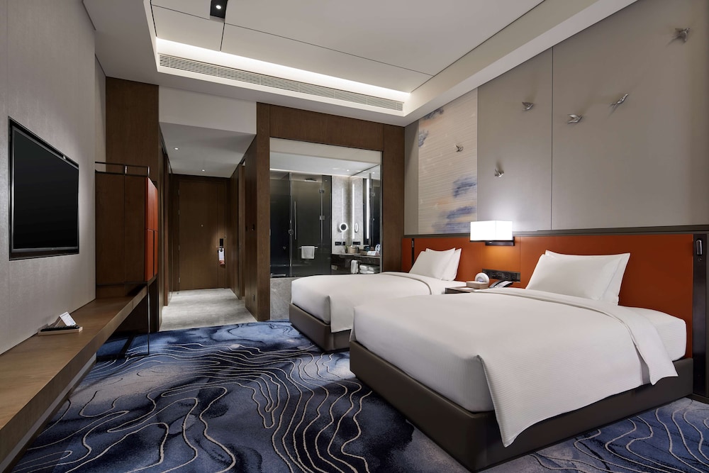 PREMIUM, EXECUTIVE, TWIN BEDS