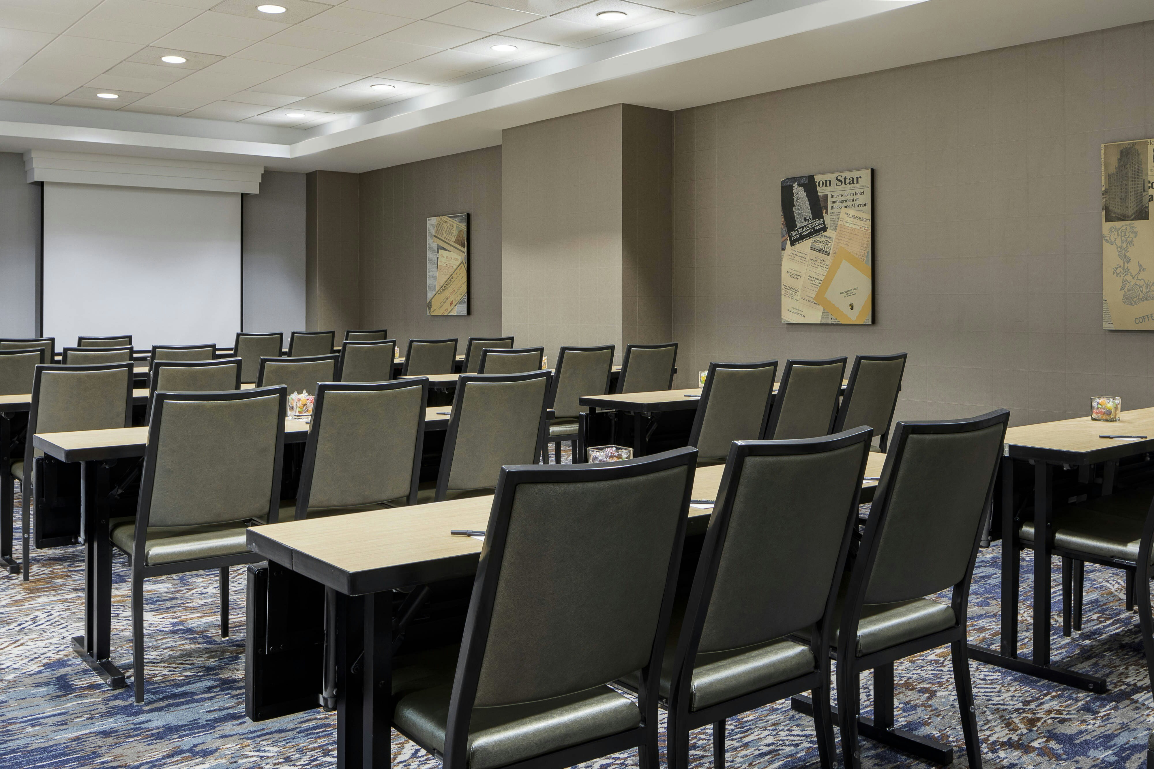 Courtyard By Marriott Fort Worth Downtown Blackstone 45/53