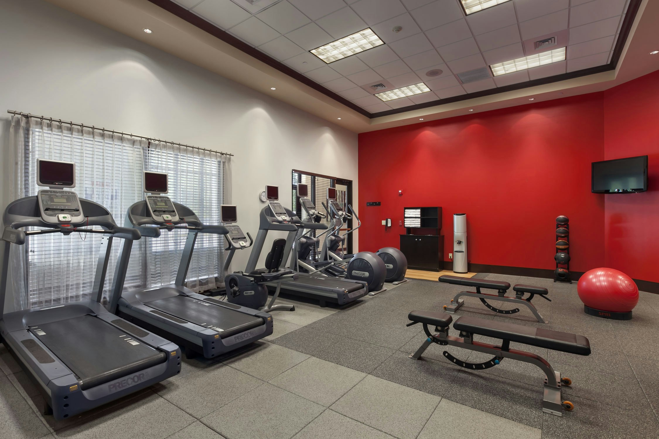 Embassy Suites By Hilton Savannah Airport 38/74