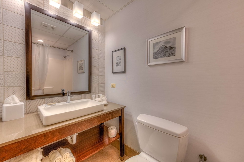 Country Inn & Suites by Radisson, Crystal Lake, IL 13/42