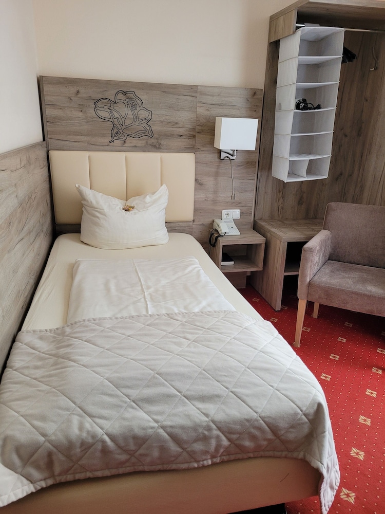Classic, Single, Single Bed