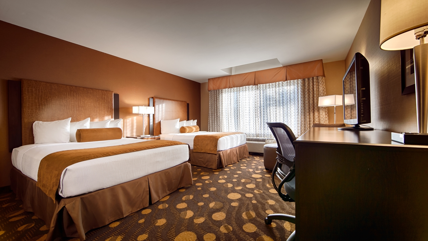 Best Western Plus Suites Hotel Coronado Island 12/36