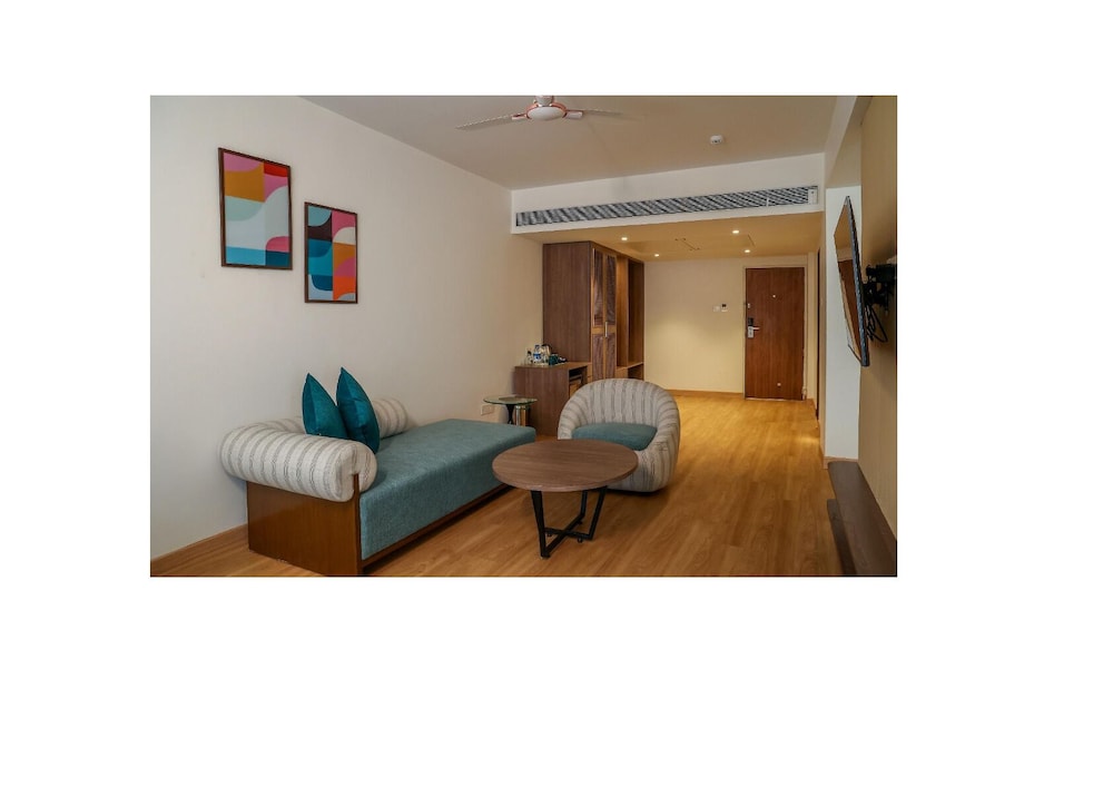 Ikshana Resort and Spa 32/48
