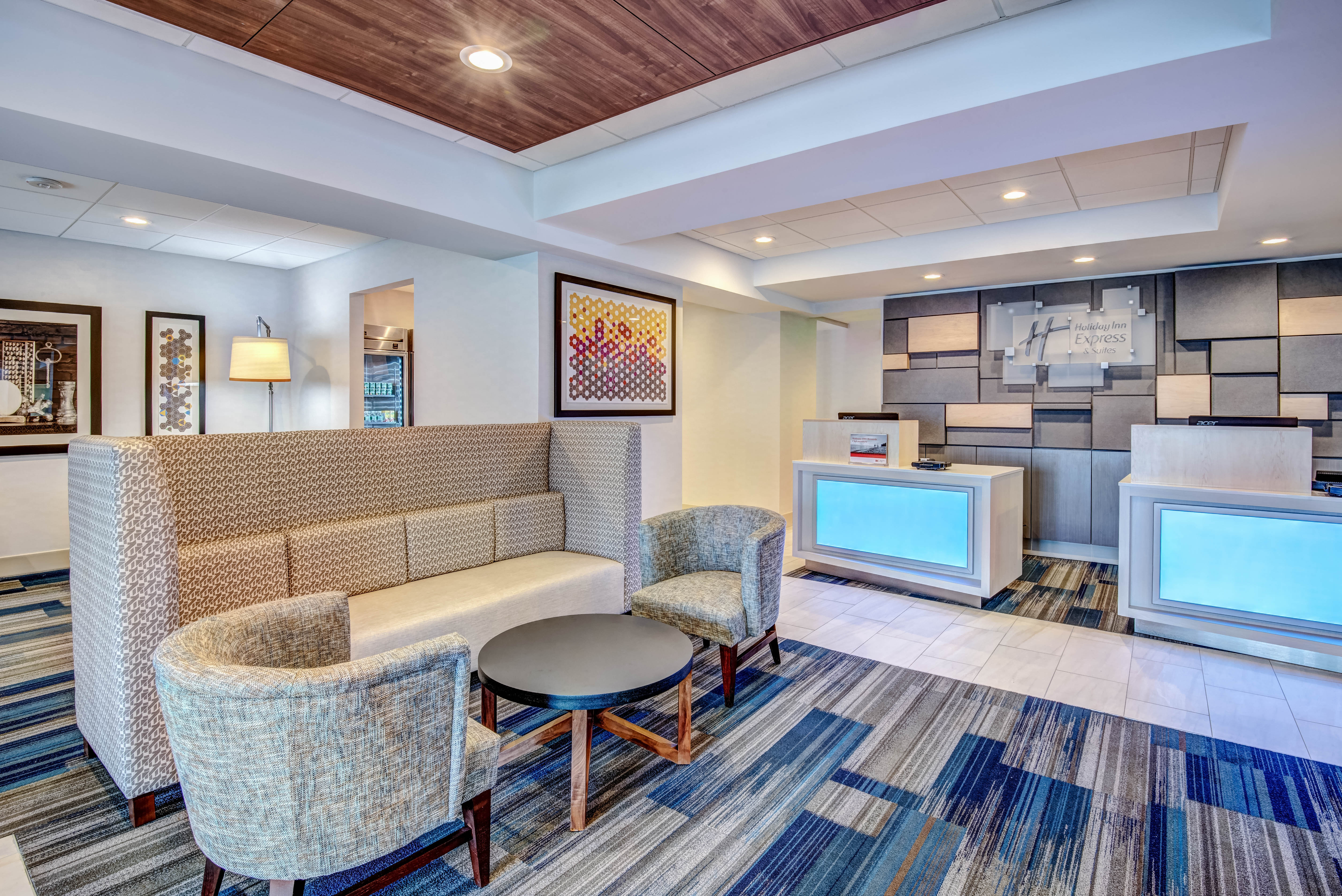 Holiday Inn Express Woodbridge 9/64