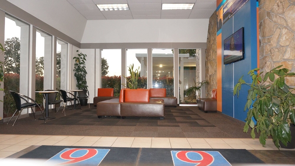 Motel6 Belmont, CA San Francisco Redwood City in BELMONT - CA