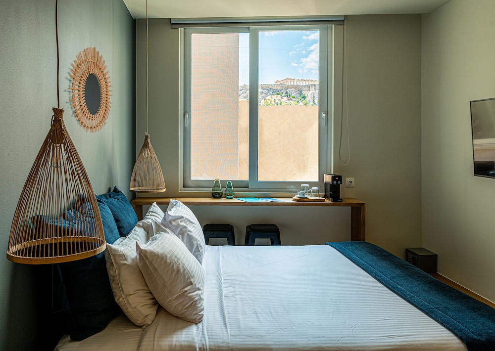 Suite, Triple, 1 Queen and 1 Single Bed, Acropolis View