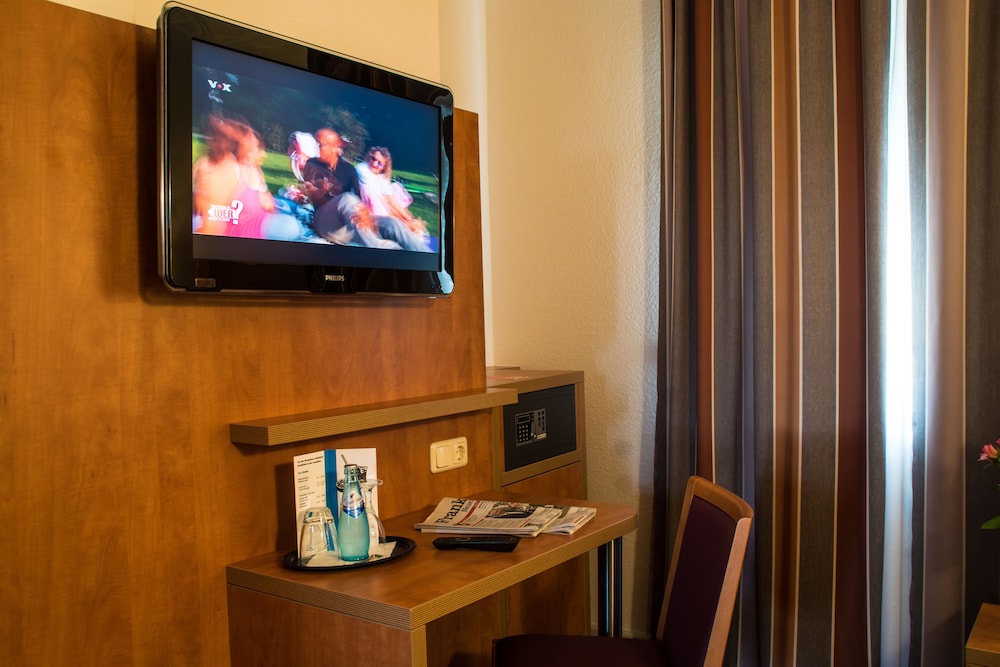 Hotel Niederrad 24/29
