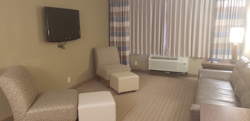 Doubletree By Hilton Hotel St Louis Westport 41/54